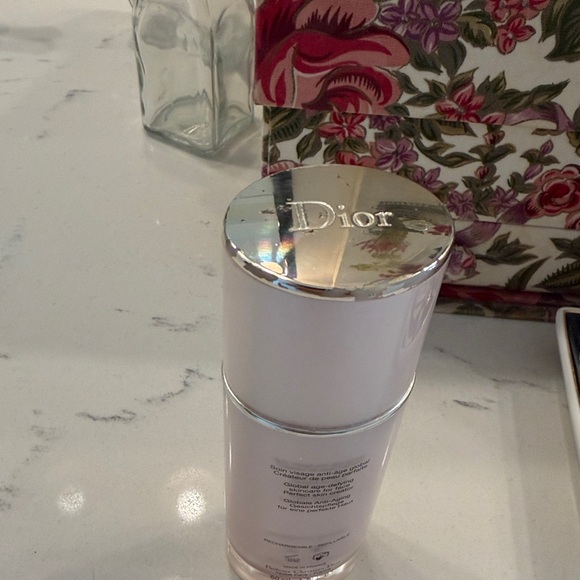 Dior refillable capture totale dream skin bottle - Picture 3 of 4